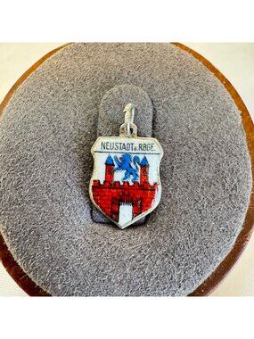Small Neustadt Shield Shaped Charm VTG 800 Silver Size 0.75'' Length